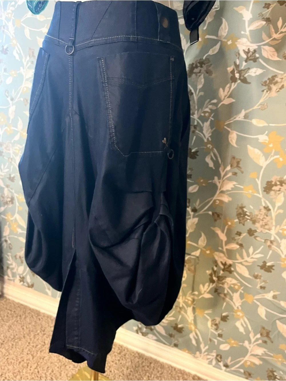HIGH Everyday Couture Ballon Skirt Size US 8